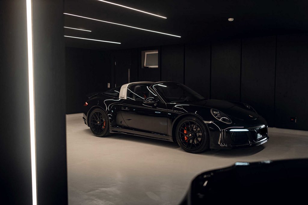 Black Garage